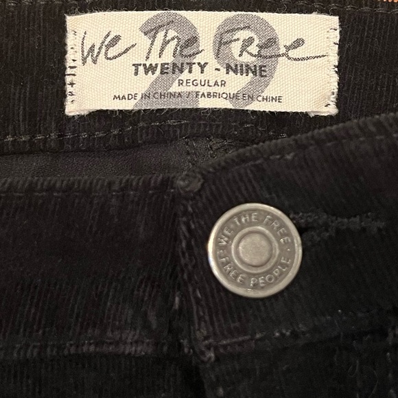 We The Free Black Flare Leg High Rise Raw Hem Corduroy Jeans Free People Size 29 - Picture 7 of 16